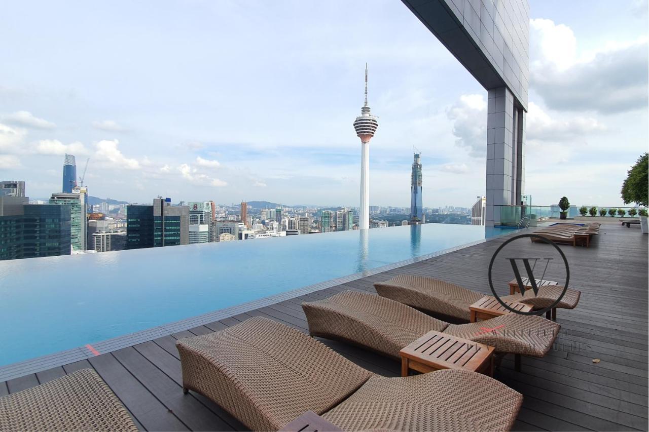 The Platinum Klcc Suites By Whitfield Kuala Lumpur Exterior photo